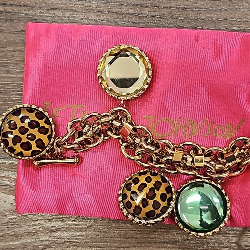 Jewelry, bracelet, vintage, party, casual, feminine, luxury, rare, y2k, leopard